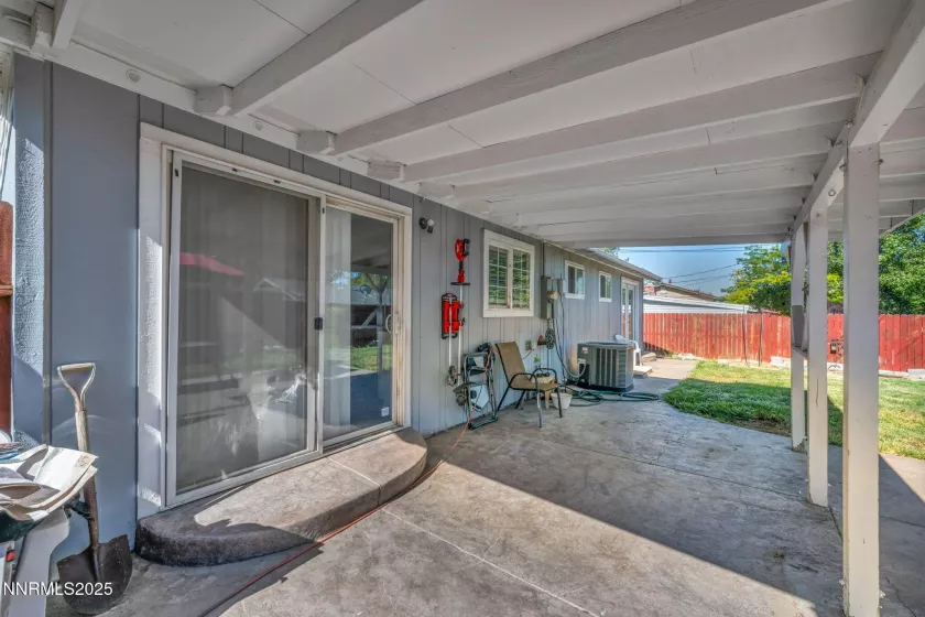 2100 6th, Reno, Nevada 89503, 3 Bedrooms Bedrooms, ,1 BathroomBathrooms,Residential,Residential,6th,250053431