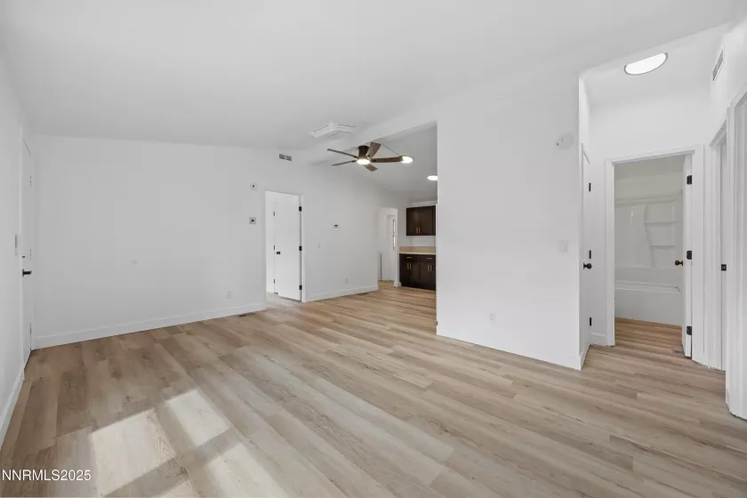 2185 Barberry, Reno, Nevada 89512, 3 Bedrooms Bedrooms, ,2 BathroomsBathrooms,Residential,Residential,Barberry,250053433