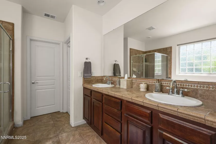 174 Shady Grove, Dayton, Nevada 89403, 5 Bedrooms Bedrooms, ,3 BathroomsBathrooms,Residential,Residential,Shady Grove,250053432