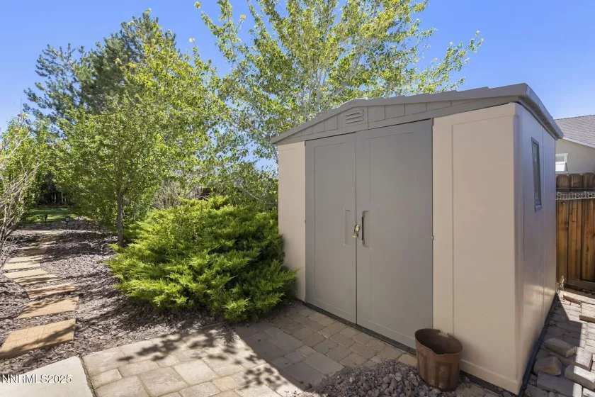 174 Shady Grove, Dayton, Nevada 89403, 5 Bedrooms Bedrooms, ,3 BathroomsBathrooms,Residential,Residential,Shady Grove,250053432