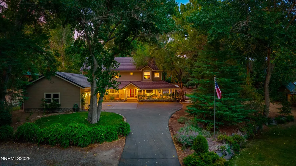 FRONT OF HOUSE