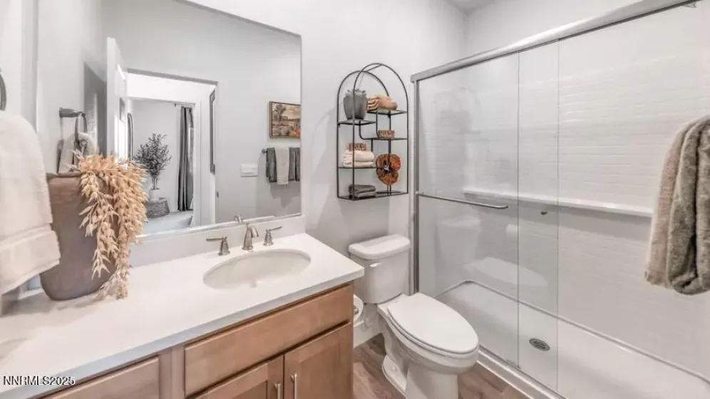 4379 Country Flats, Sparks, Nevada 89436, 4 Bedrooms Bedrooms, ,3 BathroomsBathrooms,Residential,Residential,Country Flats,250053437