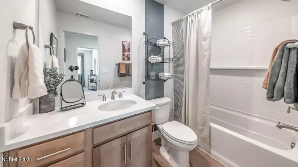 4379 Country Flats, Sparks, Nevada 89436, 4 Bedrooms Bedrooms, ,3 BathroomsBathrooms,Residential,Residential,Country Flats,250053437