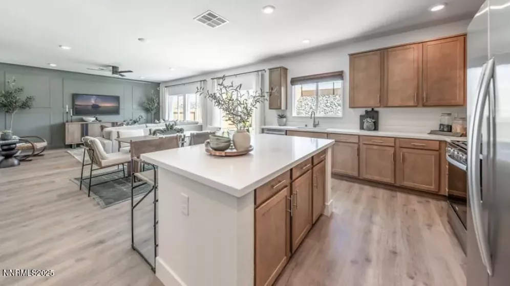 4379 Country Flats, Sparks, Nevada 89436, 4 Bedrooms Bedrooms, ,3 BathroomsBathrooms,Residential,Residential,Country Flats,250053437