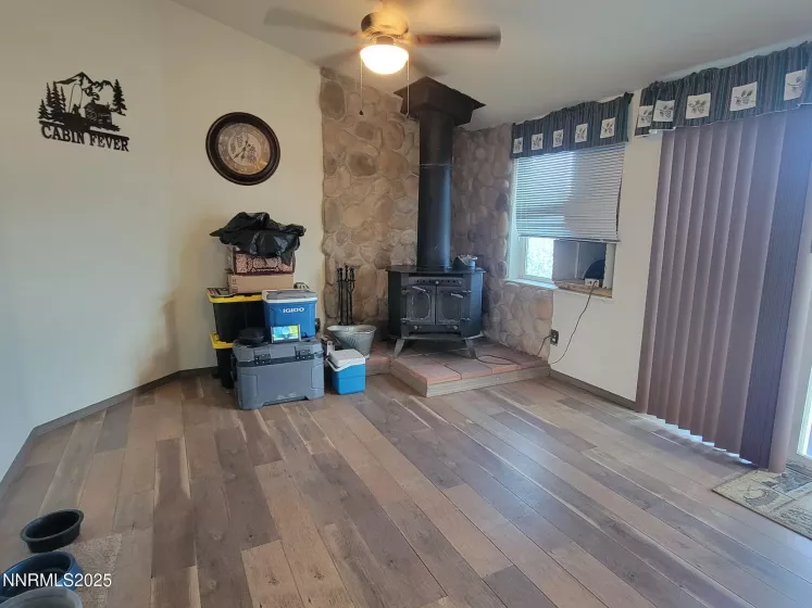 2905 9th St, Silver Springs, Nevada 89429, 3 Bedrooms Bedrooms, ,2 BathroomsBathrooms,Residential,Residential,9th St,250053439