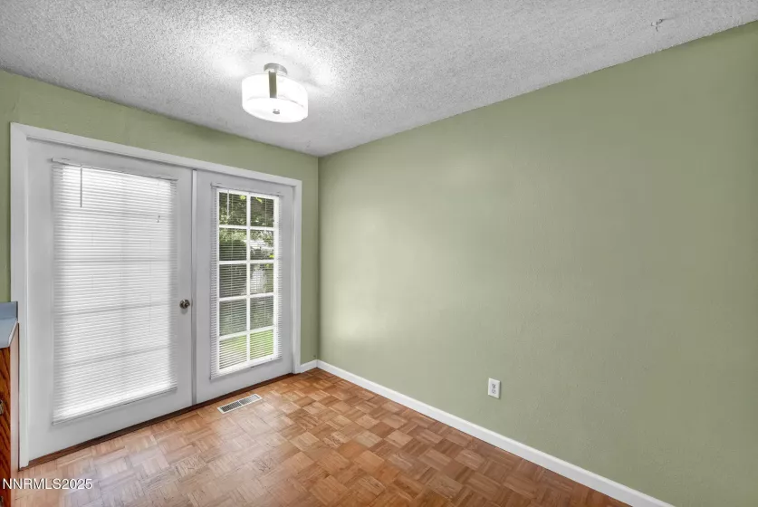 306 Helen, Yerington, Nevada 89447, 3 Bedrooms Bedrooms, ,2 BathroomsBathrooms,Residential,Residential,Helen,250053443