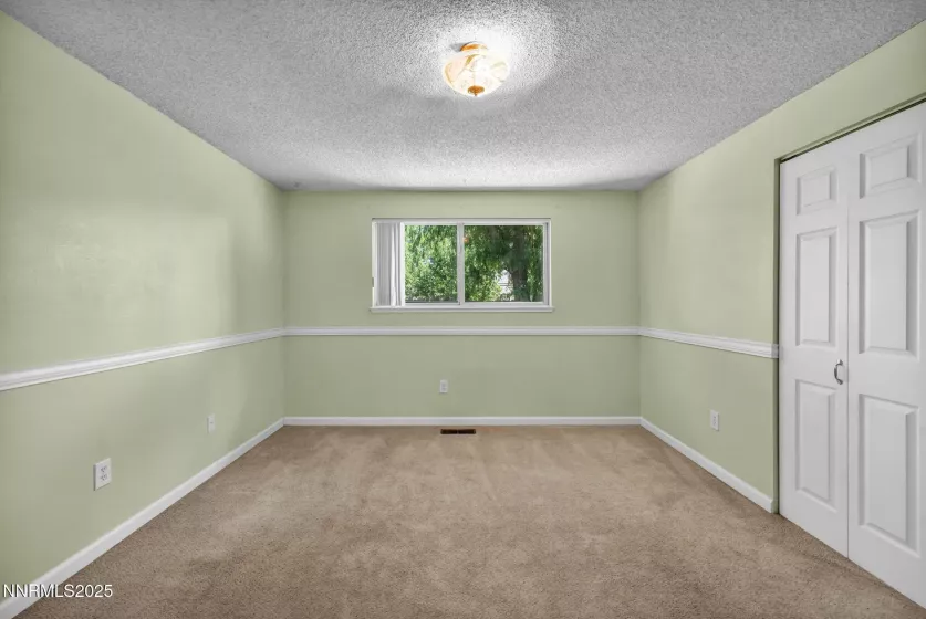 306 Helen, Yerington, Nevada 89447, 3 Bedrooms Bedrooms, ,2 BathroomsBathrooms,Residential,Residential,Helen,250053443