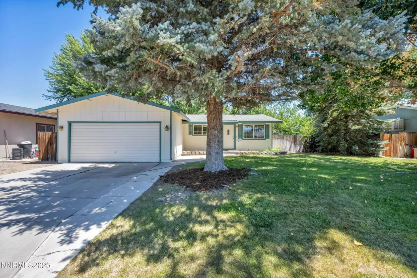 306 Helen, Yerington, Nevada 89447, 3 Bedrooms Bedrooms, ,2 BathroomsBathrooms,Residential,Residential,Helen,250053443