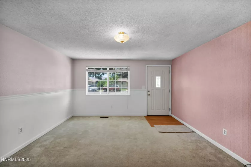 306 Helen, Yerington, Nevada 89447, 3 Bedrooms Bedrooms, ,2 BathroomsBathrooms,Residential,Residential,Helen,250053443