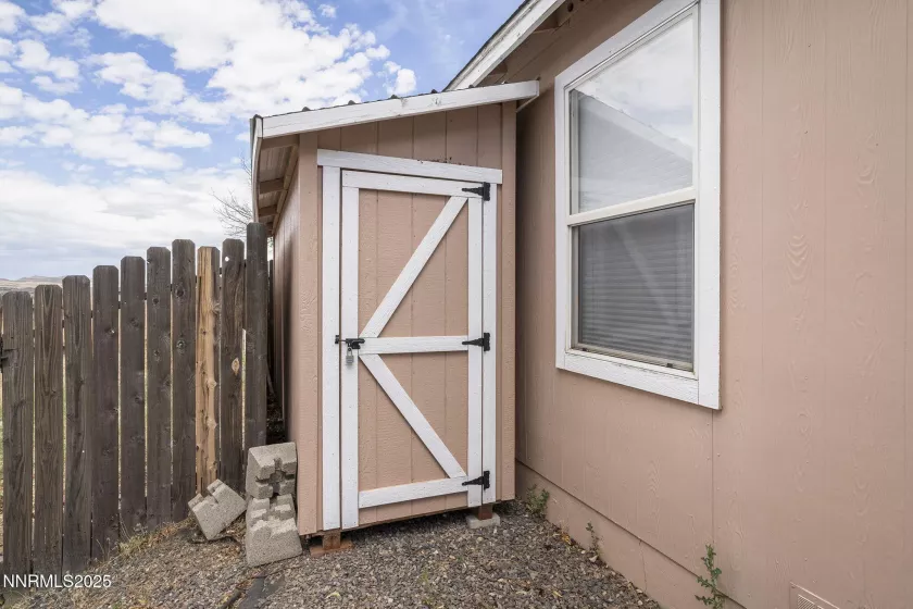 7751 Mariner Cove, Reno, Nevada 89506, 3 Bedrooms Bedrooms, ,2 BathroomsBathrooms,Residential,Residential,Mariner Cove,250053444