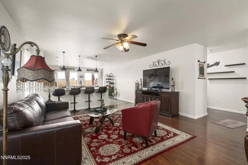 7751 Mariner Cove, Reno, Nevada 89506, 3 Bedrooms Bedrooms, ,2 BathroomsBathrooms,Residential,Residential,Mariner Cove,250053444
