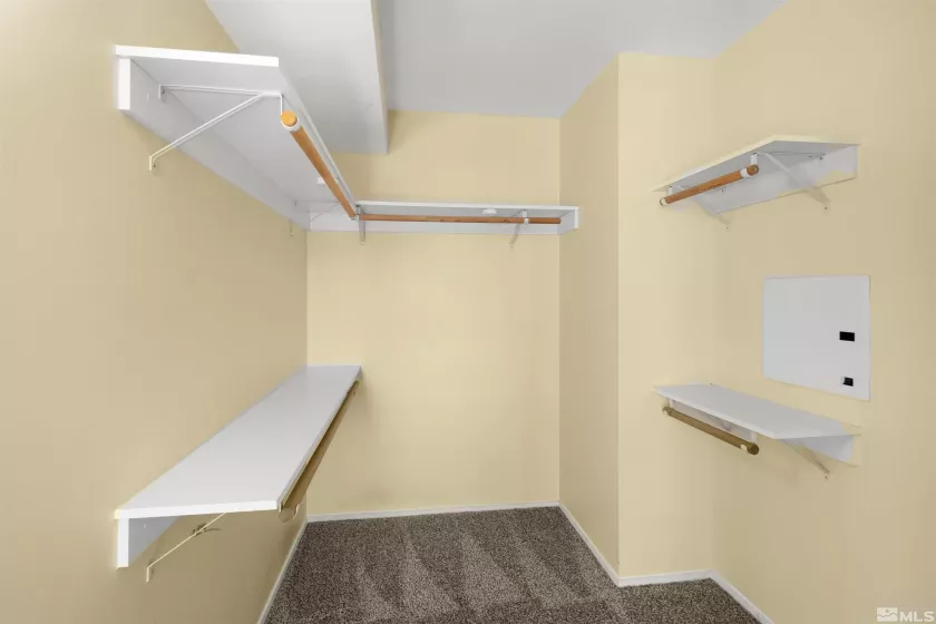 255 Sierra, Reno, Nevada 89501, 1 Bedroom Bedrooms, ,1 BathroomBathrooms,Residential,Residential,Sierra,250000719