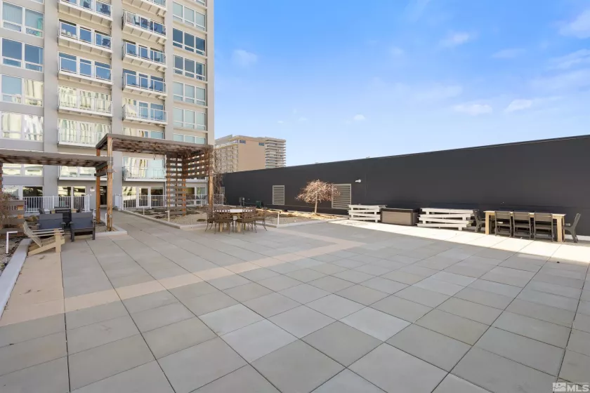 255 Sierra, Reno, Nevada 89501, 1 Bedroom Bedrooms, ,1 BathroomBathrooms,Residential,Residential,Sierra,250000719