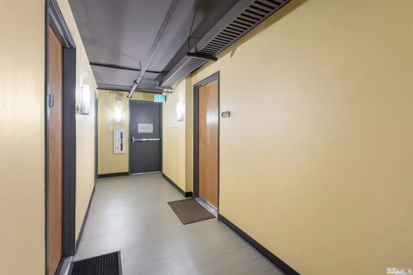255 Sierra, Reno, Nevada 89501, 1 Bedroom Bedrooms, ,1 BathroomBathrooms,Residential,Residential,Sierra,250000719