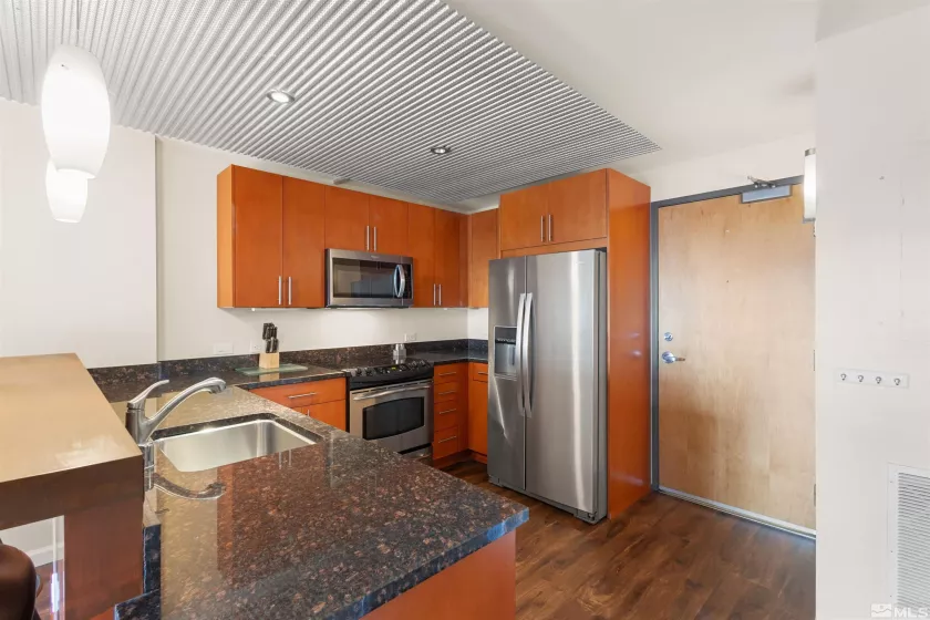 255 Sierra, Reno, Nevada 89501, 1 Bedroom Bedrooms, ,1 BathroomBathrooms,Residential,Residential,Sierra,250000719