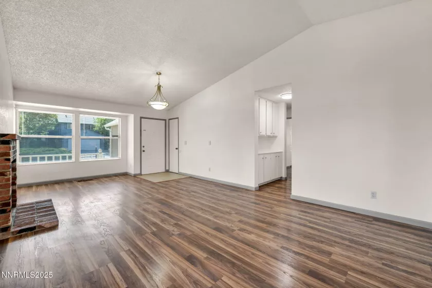 2660 Pinebrook, Carson City, Nevada 89701, 3 Bedrooms Bedrooms, ,2 BathroomsBathrooms,Residential,Residential,Pinebrook,250053447