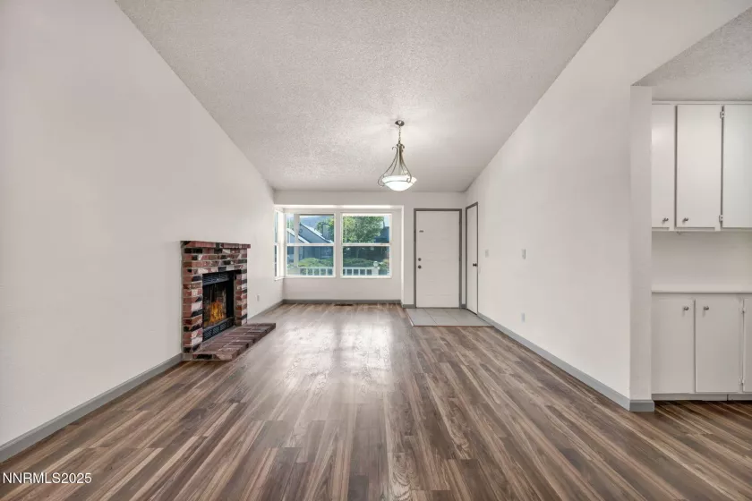 2660 Pinebrook, Carson City, Nevada 89701, 3 Bedrooms Bedrooms, ,2 BathroomsBathrooms,Residential,Residential,Pinebrook,250053447