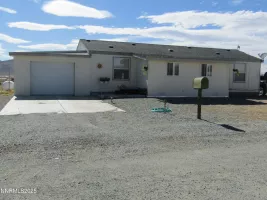 7 Northridge, Yerington, Nevada 89447, 3 Bedrooms Bedrooms, ,2 BathroomsBathrooms,Residential,Residential,Northridge,250053453