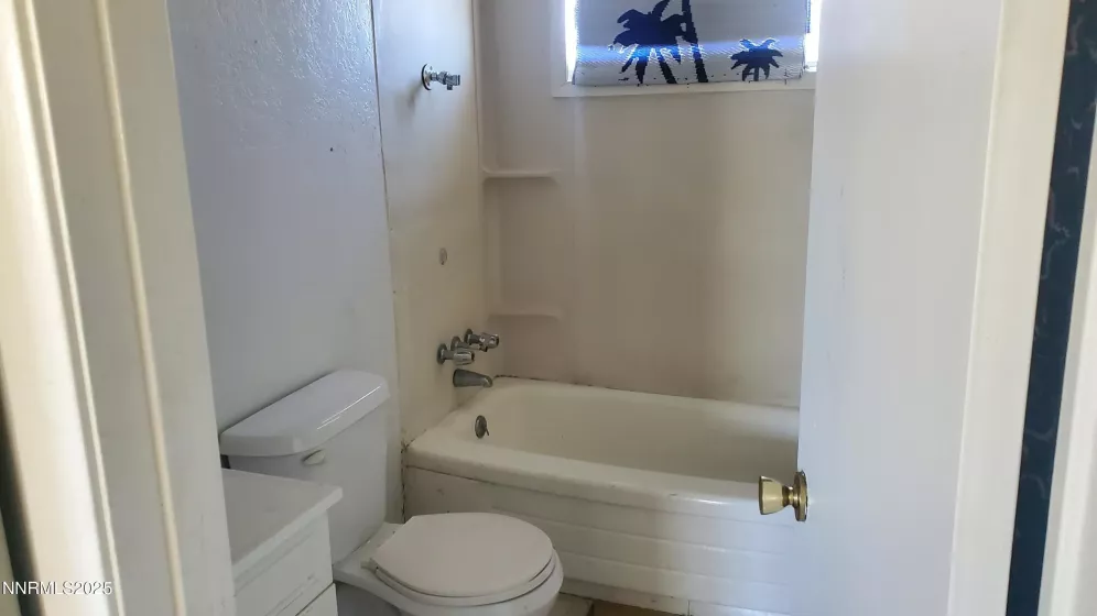 925 Arb, Hawthorne, Nevada 89415, 2 Bedrooms Bedrooms, ,1 BathroomBathrooms,Residential,Residential,Arb,250053454