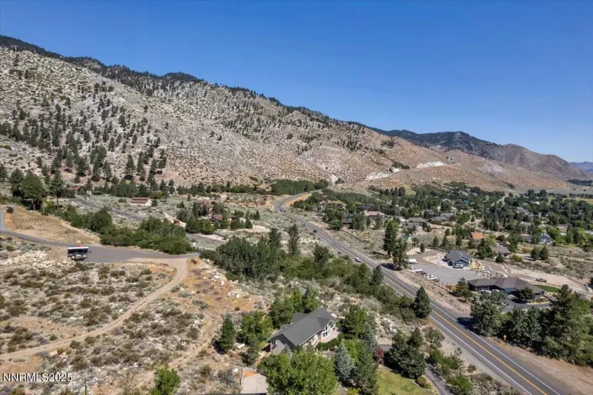 1272 Kingsbury Grade, Gardnerville, Nevada 89460, 3 Bedrooms Bedrooms, ,3 BathroomsBathrooms,Residential,Residential,Kingsbury Grade,250053455