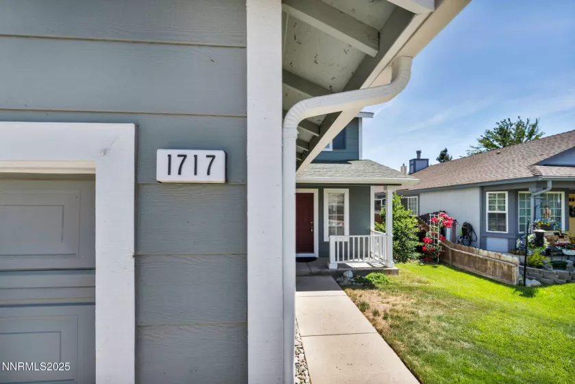 1717 Damon, Carson City, Nevada 89701, 4 Bedrooms Bedrooms, ,3 BathroomsBathrooms,Residential,Residential,Damon,250053457