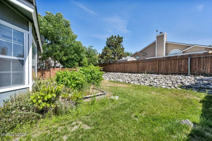 1717 Damon, Carson City, Nevada 89701, 4 Bedrooms Bedrooms, ,3 BathroomsBathrooms,Residential,Residential,Damon,250053457