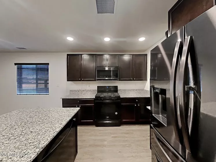 600 Fallon Station, Reno, Nevada 89506, 3 Bedrooms Bedrooms, ,2 BathroomsBathrooms,Residential,Residential,Fallon Station,250053458