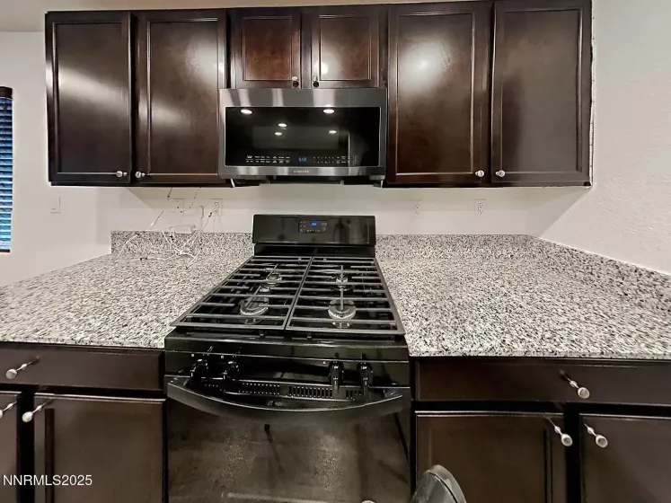 600 Fallon Station, Reno, Nevada 89506, 3 Bedrooms Bedrooms, ,2 BathroomsBathrooms,Residential,Residential,Fallon Station,250053458