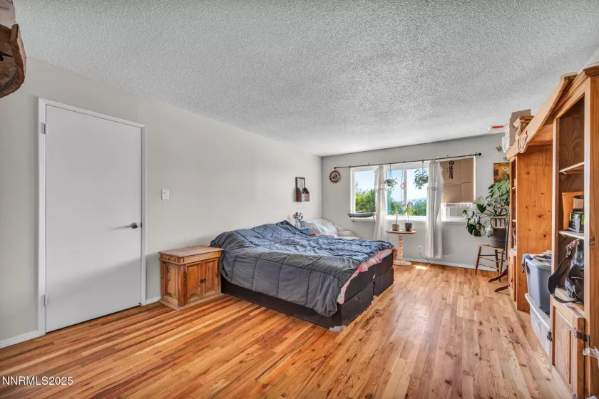 11595 Deodar, Reno, Nevada 89506, 3 Bedrooms Bedrooms, ,2 BathroomsBathrooms,Residential,Residential,Deodar,250053459