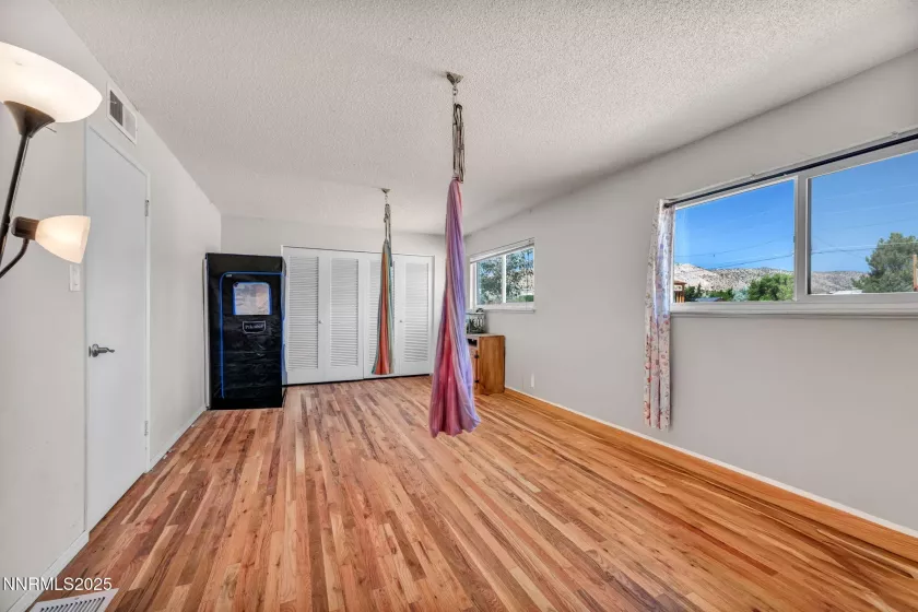 11595 Deodar, Reno, Nevada 89506, 3 Bedrooms Bedrooms, ,2 BathroomsBathrooms,Residential,Residential,Deodar,250053459
