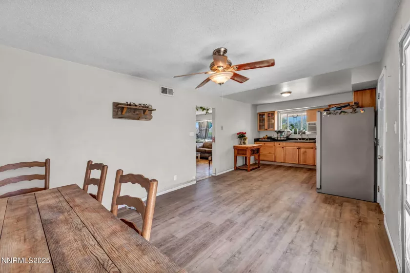 11595 Deodar, Reno, Nevada 89506, 3 Bedrooms Bedrooms, ,2 BathroomsBathrooms,Residential,Residential,Deodar,250053459