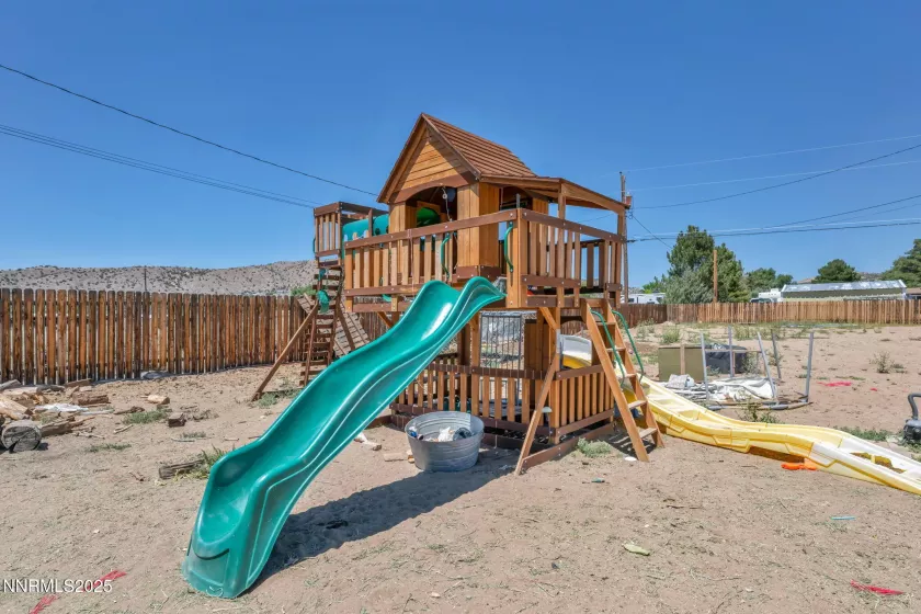 11595 Deodar, Reno, Nevada 89506, 3 Bedrooms Bedrooms, ,2 BathroomsBathrooms,Residential,Residential,Deodar,250053459