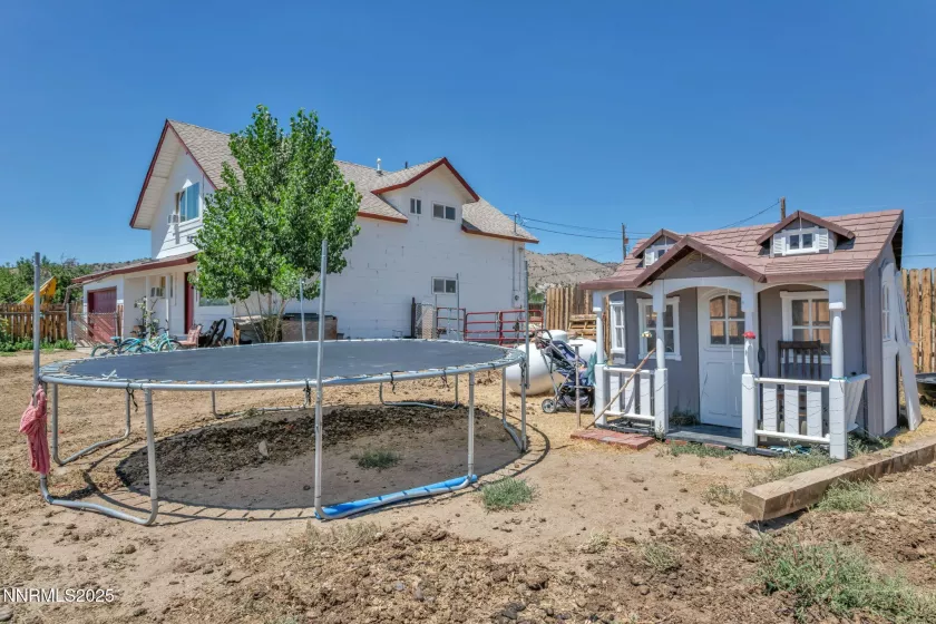 11595 Deodar, Reno, Nevada 89506, 3 Bedrooms Bedrooms, ,2 BathroomsBathrooms,Residential,Residential,Deodar,250053459