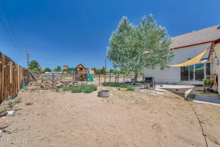 11595 Deodar, Reno, Nevada 89506, 3 Bedrooms Bedrooms, ,2 BathroomsBathrooms,Residential,Residential,Deodar,250053459