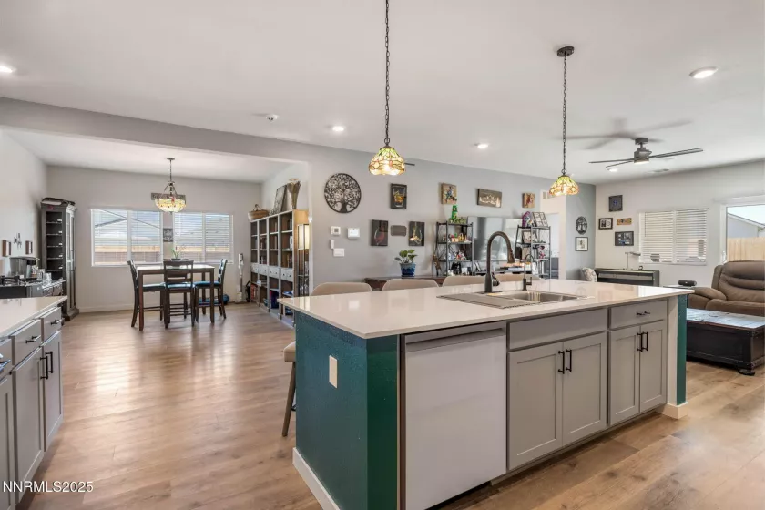 273 Corral Dr, Dayton, Nevada 89403, 4 Bedrooms Bedrooms, ,3 BathroomsBathrooms,Residential,Residential,Corral Dr,250053462