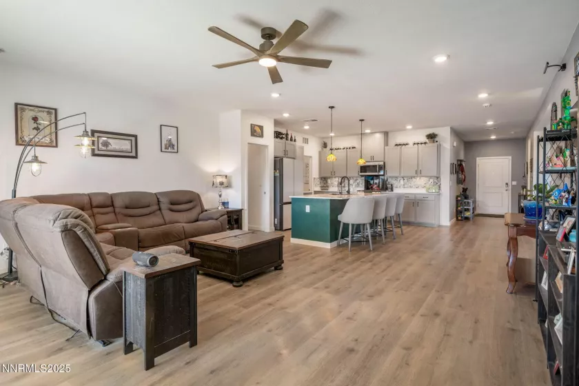 273 Corral Dr, Dayton, Nevada 89403, 4 Bedrooms Bedrooms, ,3 BathroomsBathrooms,Residential,Residential,Corral Dr,250053462
