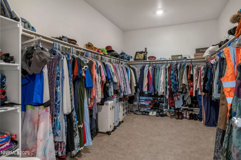 273 Corral Dr, Dayton, Nevada 89403, 4 Bedrooms Bedrooms, ,3 BathroomsBathrooms,Residential,Residential,Corral Dr,250053462