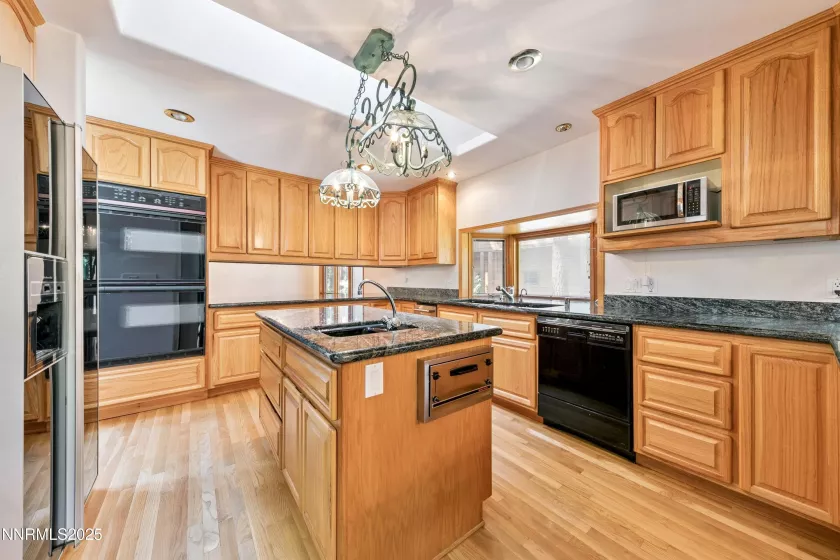 770 Golfers Pass, Incline Village, Nevada 89451, 5 Bedrooms Bedrooms, ,5 BathroomsBathrooms,Residential,Residential,Golfers Pass,250053494