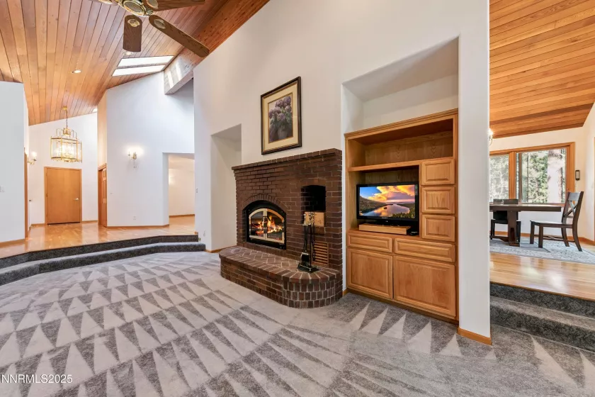 770 Golfers Pass, Incline Village, Nevada 89451, 5 Bedrooms Bedrooms, ,5 BathroomsBathrooms,Residential,Residential,Golfers Pass,250053494