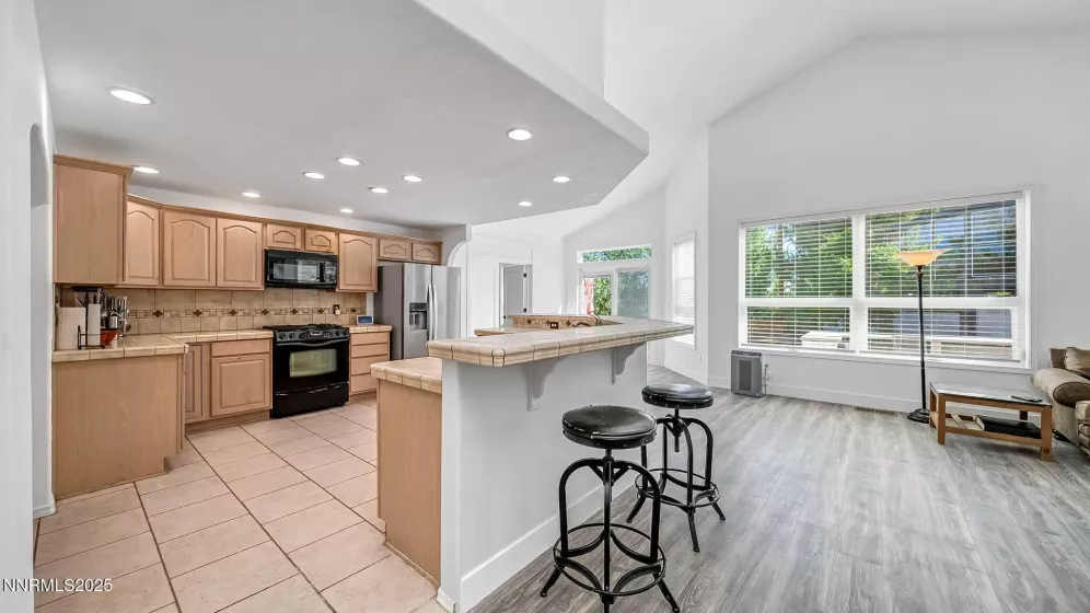 2699 Rodney, Reno, Nevada 89509, 3 Bedrooms Bedrooms, ,4 BathroomsBathrooms,Residential,Residential,Rodney,250053498