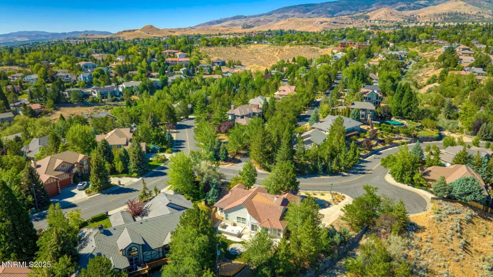 2699 Rodney, Reno, Nevada 89509, 3 Bedrooms Bedrooms, ,4 BathroomsBathrooms,Residential,Residential,Rodney,250053498