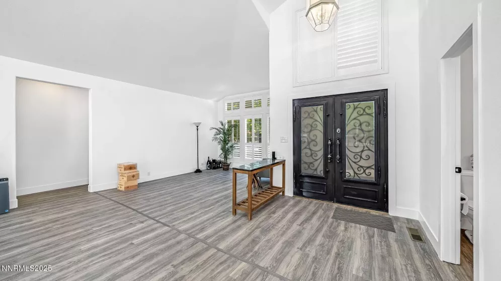 2699 Rodney, Reno, Nevada 89509, 3 Bedrooms Bedrooms, ,4 BathroomsBathrooms,Residential,Residential,Rodney,250053498