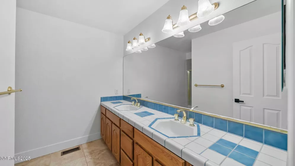 3384 Harvard, Carson City, Nevada 89703, 4 Bedrooms Bedrooms, ,4 BathroomsBathrooms,Residential,Residential,Harvard,250053499