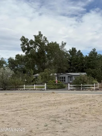 1095 7th, Silver Springs, Nevada 89429, 3 Bedrooms Bedrooms, ,3 BathroomsBathrooms,Residential,Residential,7th,250053502