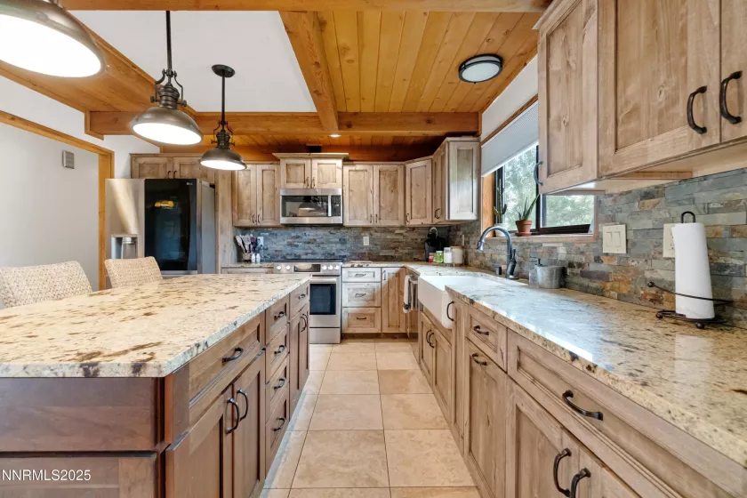 1358 Windmill, Gardnerville, Nevada 89410, 4 Bedrooms Bedrooms, ,2 BathroomsBathrooms,Residential,Residential,Windmill,250053505
