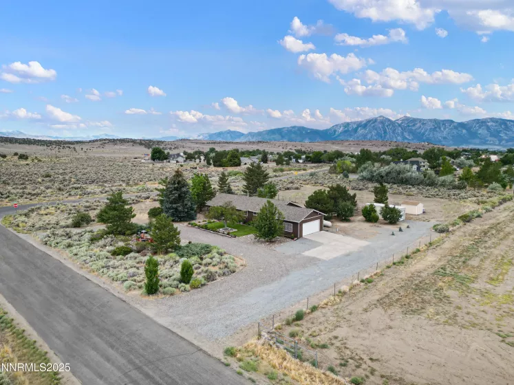 1358 Windmill, Gardnerville, Nevada 89410, 4 Bedrooms Bedrooms, ,2 BathroomsBathrooms,Residential,Residential,Windmill,250053505