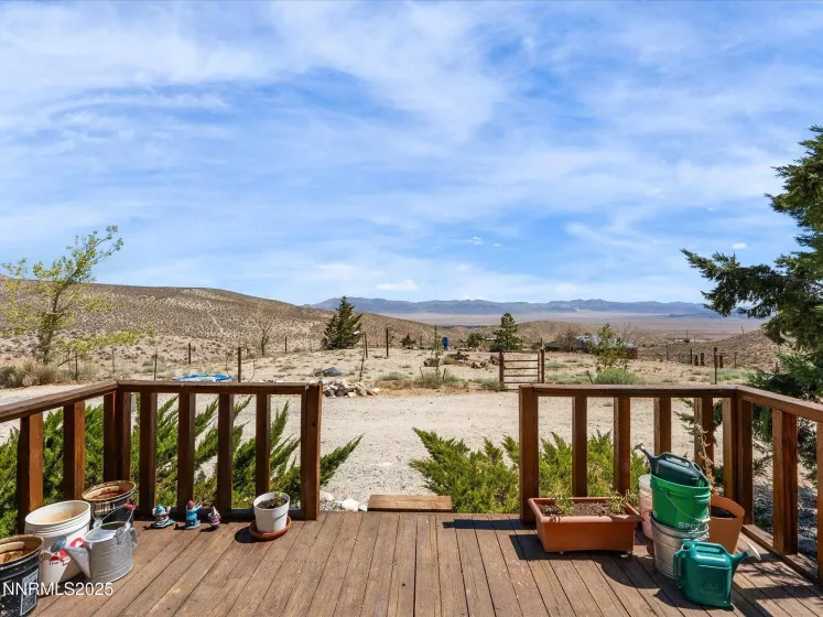 1 Cory Canyon, Hawthorne, Nevada 89415, 3 Bedrooms Bedrooms, ,2 BathroomsBathrooms,Residential,Residential,Cory Canyon,250053504