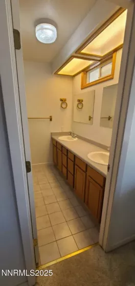 375 Curry, Fernley, Nevada 89408, 3 Bedrooms Bedrooms, ,3 BathroomsBathrooms,Residential,Residential,Curry,250053506