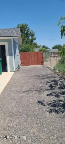 375 Curry, Fernley, Nevada 89408, 3 Bedrooms Bedrooms, ,3 BathroomsBathrooms,Residential,Residential,Curry,250053506