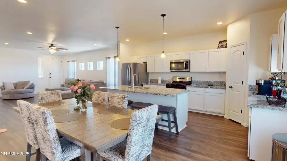 1317 Serenity, Fernley, Nevada 89408, 4 Bedrooms Bedrooms, ,2 BathroomsBathrooms,Residential,Residential,Serenity,250053507